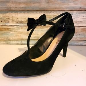 Women's Nine West 3 inch heel, size 7